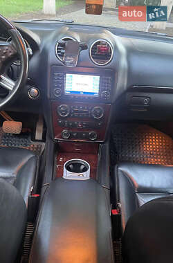 Внедорожник / Кроссовер Mercedes-Benz GL-Class 2008 в 