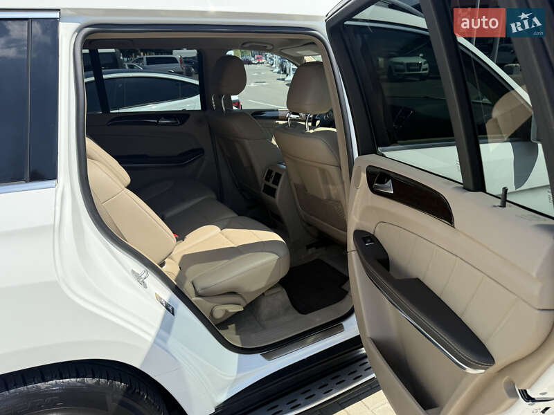 Внедорожник / Кроссовер Mercedes-Benz GL-Class 2014 в Луцке фото 10 Внедорожник / Кроссовер Mercedes-Benz GL-Class 2014 в Луцке