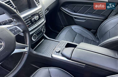 Внедорожник / Кроссовер Mercedes-Benz GL-Class 2012 в 