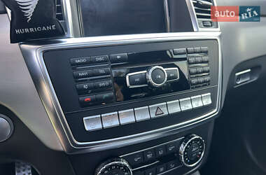 Внедорожник / Кроссовер Mercedes-Benz GL-Class 2012 в 