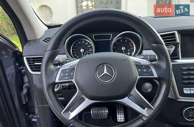 Внедорожник / Кроссовер Mercedes-Benz GL-Class 2012 в 