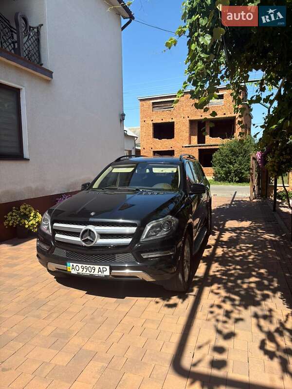 Внедорожник / Кроссовер Mercedes-Benz GL-Class 2013 в 