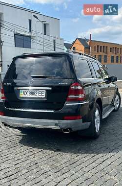 Внедорожник / Кроссовер Mercedes-Benz GL-Class 2006 в 