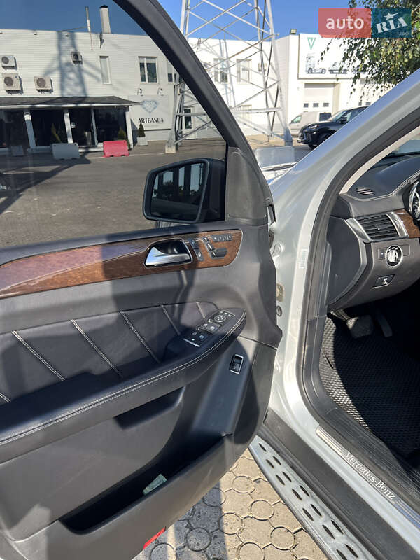Внедорожник / Кроссовер Mercedes-Benz GL-Class 2014 в Черновцах