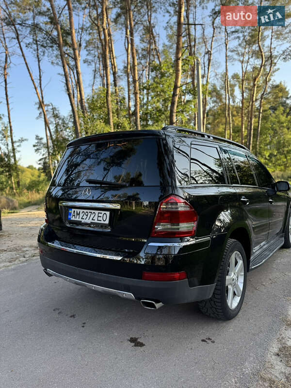 Внедорожник / Кроссовер Mercedes-Benz GL-Class 2006 в Житомире