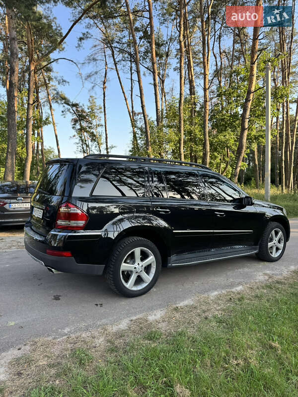 Внедорожник / Кроссовер Mercedes-Benz GL-Class 2006 в Житомире