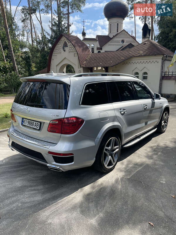 Позашляховик / Кросовер Mercedes-Benz GL-Class 2013 в Києві
