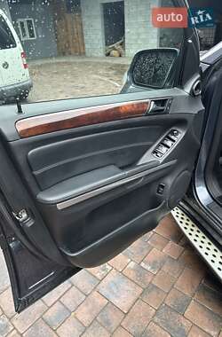Внедорожник / Кроссовер Mercedes-Benz GL-Class 2009 в 
