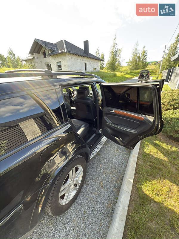 Внедорожник / Кроссовер Mercedes-Benz GL-Class 2008 в Ровно