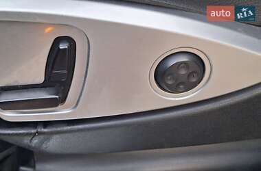 Позашляховик / Кросовер Mercedes-Benz GL-Class 2011 в 