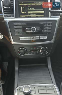Позашляховик / Кросовер Mercedes-Benz GL-Class 2014 в 