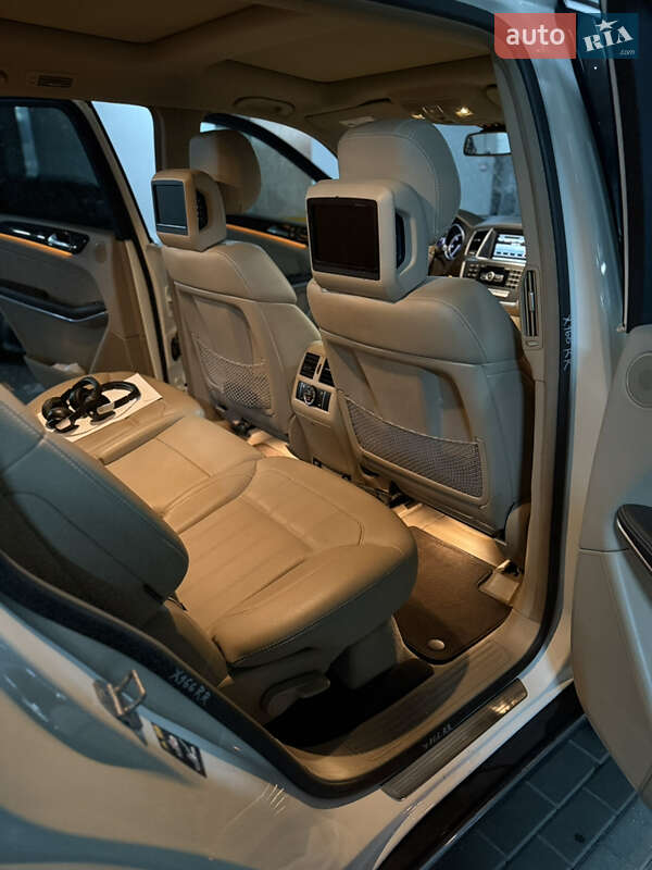 Позашляховик / Кросовер Mercedes-Benz GL-Class 2012 в Києві