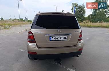 Внедорожник / Кроссовер Mercedes-Benz GL-Class 2006 в 