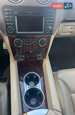 Позашляховик / Кросовер Mercedes-Benz GL-Class 2008 в 