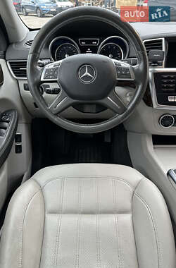 Позашляховик / Кросовер Mercedes-Benz GL-Class 2015 в 