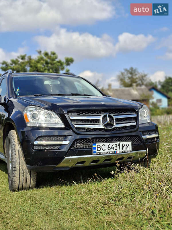Позашляховик / Кросовер Mercedes-Benz GL-Class 2011 в Ременеві