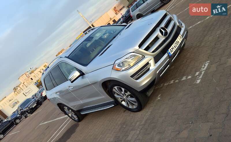 Позашляховик / Кросовер Mercedes-Benz GL-Class 2015 в Житомирі