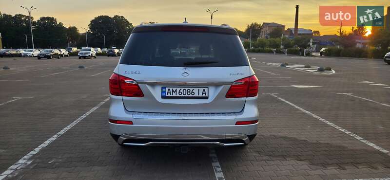 Позашляховик / Кросовер Mercedes-Benz GL-Class 2015 в Житомирі