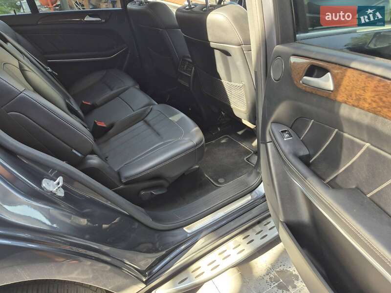 Внедорожник / Кроссовер Mercedes-Benz GL-Class 2013 в Тернополе фото 20 Внедорожник / Кроссовер Mercedes-Benz GL-Class 2013 в Тернополе