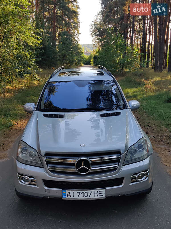 Внедорожник / Кроссовер Mercedes-Benz GL-Class 2008 в Богуславе