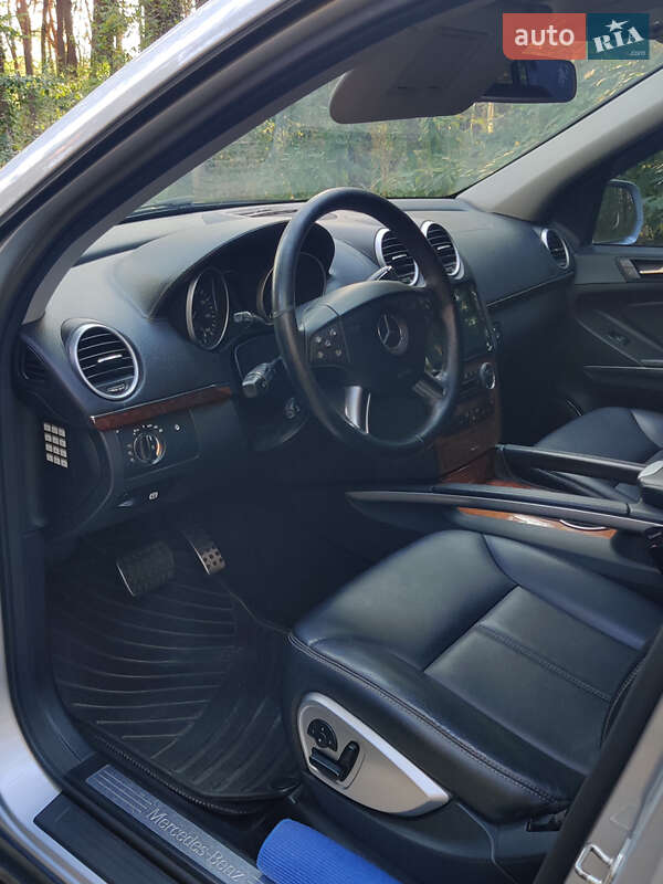 Внедорожник / Кроссовер Mercedes-Benz GL-Class 2008 в Богуславе