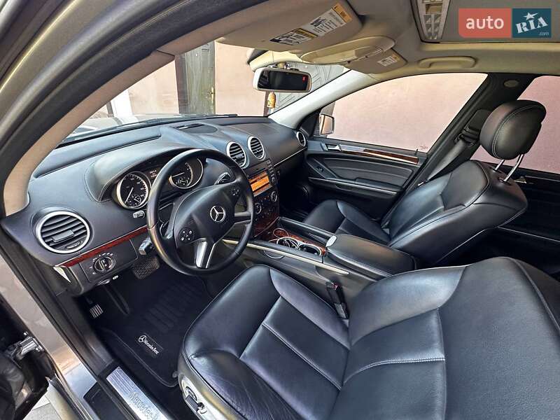 Внедорожник / Кроссовер Mercedes-Benz GL-Class 2011 в Броварах фото 7 Внедорожник / Кроссовер Mercedes-Benz GL-Class 2011 в Броварах
