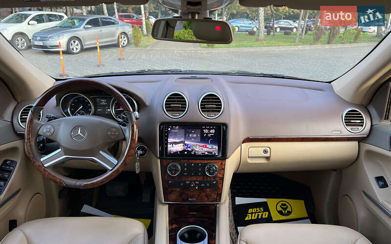 Внедорожник / Кроссовер Mercedes-Benz GL-Class 2011 в Львове фото 13 Внедорожник / Кроссовер Mercedes-Benz GL-Class 2011 в Львове