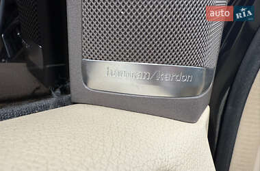 Позашляховик / Кросовер Mercedes-Benz GL-Class 2014 в 