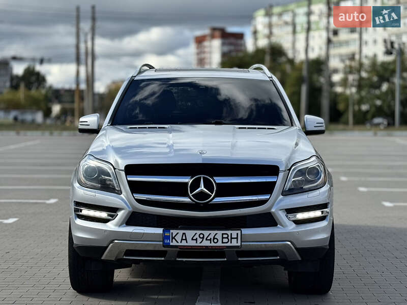 Позашляховик / Кросовер Mercedes-Benz GL-Class 2013 в 