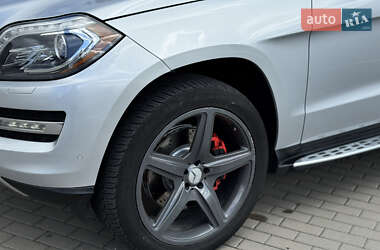 Позашляховик / Кросовер Mercedes-Benz GL-Class 2013 в 