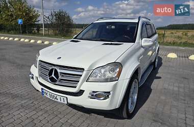Внедорожник / Кроссовер Mercedes-Benz GL-Class 2009 в 