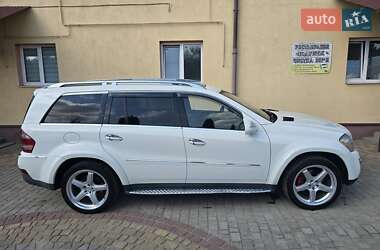Внедорожник / Кроссовер Mercedes-Benz GL-Class 2009 в 