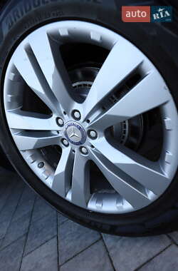 Внедорожник / Кроссовер Mercedes-Benz GL-Class 2011 в 