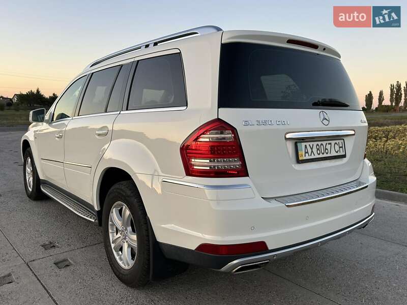 Mercedes-Benz GL-Class 2010