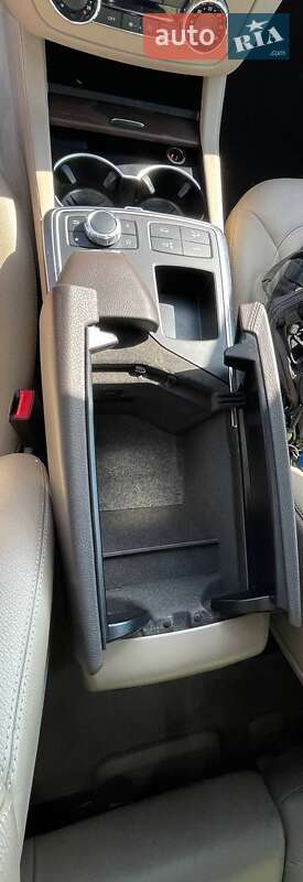 Позашляховик / Кросовер Mercedes-Benz GL-Class 2015 в Києві
