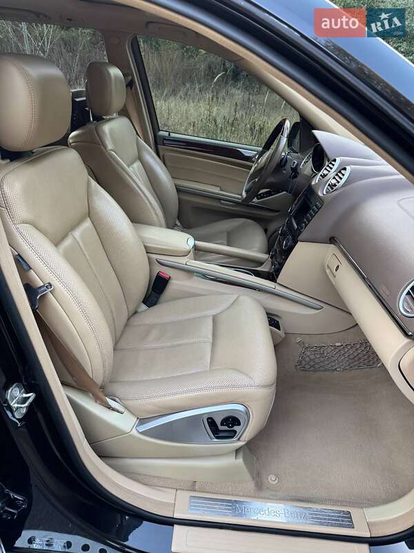 Внедорожник / Кроссовер Mercedes-Benz GL-Class 2009 в Киеве