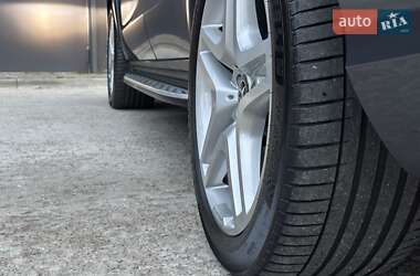 Позашляховик / Кросовер Mercedes-Benz GL-Class 2012 в 