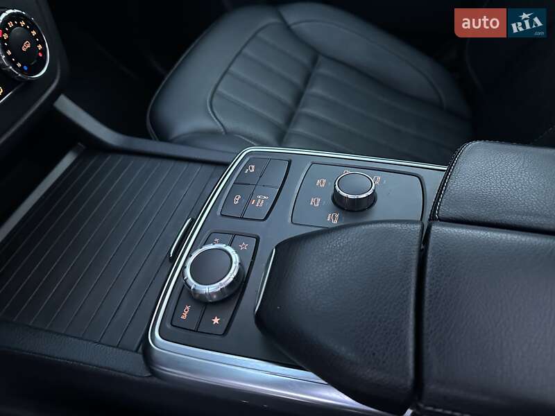 Внедорожник / Кроссовер Mercedes-Benz GL-Class 2012 в Киеве