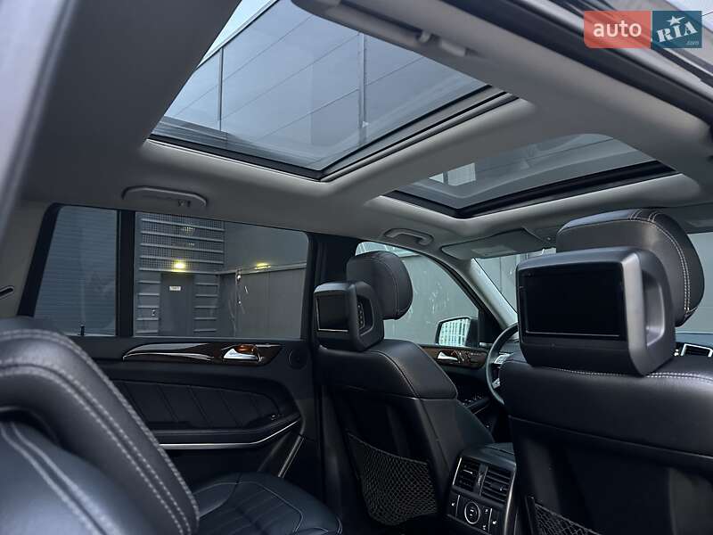 Внедорожник / Кроссовер Mercedes-Benz GL-Class 2012 в Киеве
