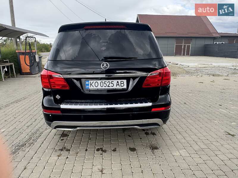 Позашляховик / Кросовер Mercedes-Benz GL-Class 2014 в 