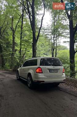 Позашляховик / Кросовер Mercedes-Benz GL-Class 2011 в 