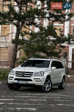 Позашляховик / Кросовер Mercedes-Benz GL-Class 2011 в 