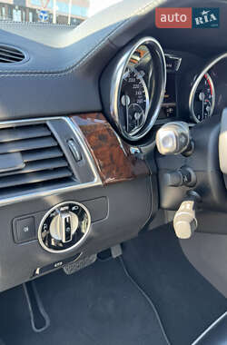 Внедорожник / Кроссовер Mercedes-Benz GL-Class 2013 в 