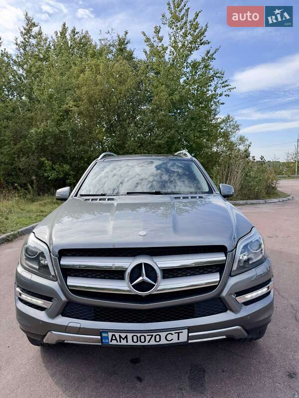 Позашляховик / Кросовер Mercedes-Benz GL-Class 2014 в Житомирі