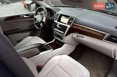 Позашляховик / Кросовер Mercedes-Benz GL-Class 2015 в 
