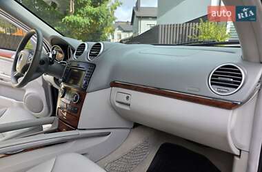 Внедорожник / Кроссовер Mercedes-Benz GL-Class 2006 в 