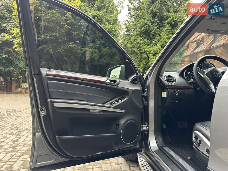 Позашляховик / Кросовер Mercedes-Benz GL-Class 2011 в Самборі фото 14 Позашляховик / Кросовер Mercedes-Benz GL-Class 2011 в Самборі