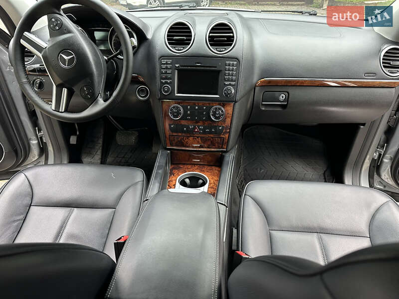 Позашляховик / Кросовер Mercedes-Benz GL-Class 2011 в Самборі фото 29 Позашляховик / Кросовер Mercedes-Benz GL-Class 2011 в Самборі