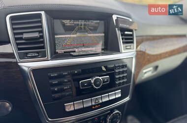 Позашляховик / Кросовер Mercedes-Benz GL-Class 2012 в 