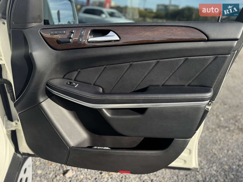 Позашляховик / Кросовер Mercedes-Benz GL-Class 2012 в Мукачевому